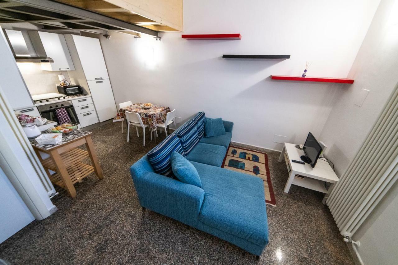 Apartamento Anais' Loft- Osp. Sant'Orsola-Fiera Bolonia Exterior foto