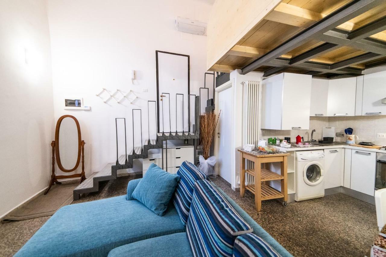 Apartamento Anais' Loft- Osp. Sant'Orsola-Fiera Bolonia Exterior foto